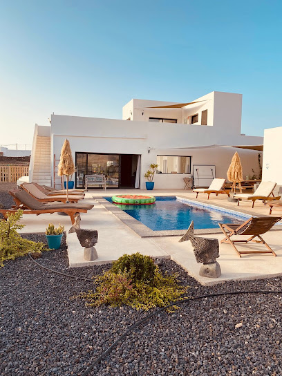 Surfvilla Riders Surf 'N Bike